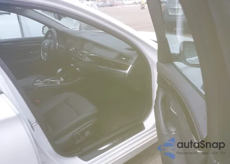 2016 BMW 528I xDrive z USA, uszkodzony, nr VIN WBA5A7C57GG151239